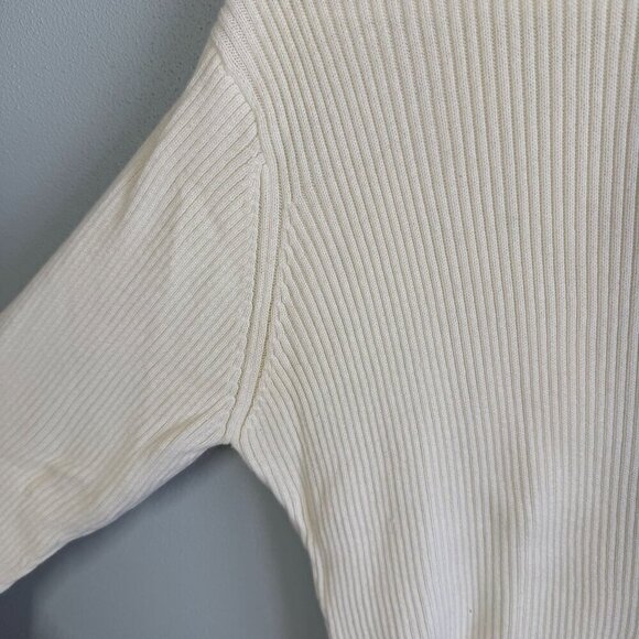 VTG Yarnworks Womens Ivory Ribbed Turtleneck Sweater Large Classic Minimalist - Picture 6 of 10